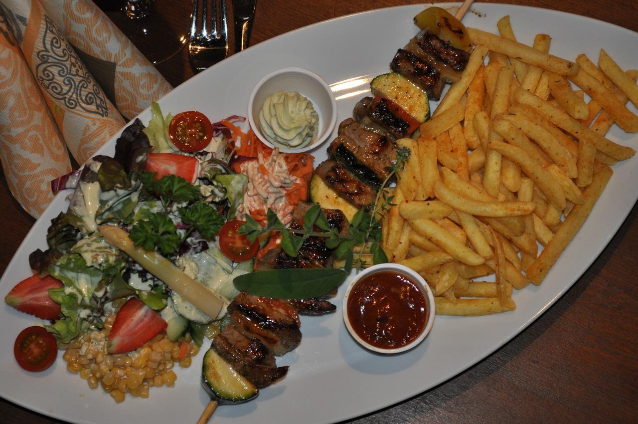 Hotel Restaurant Raben Linthal Εξωτερικό φωτογραφία